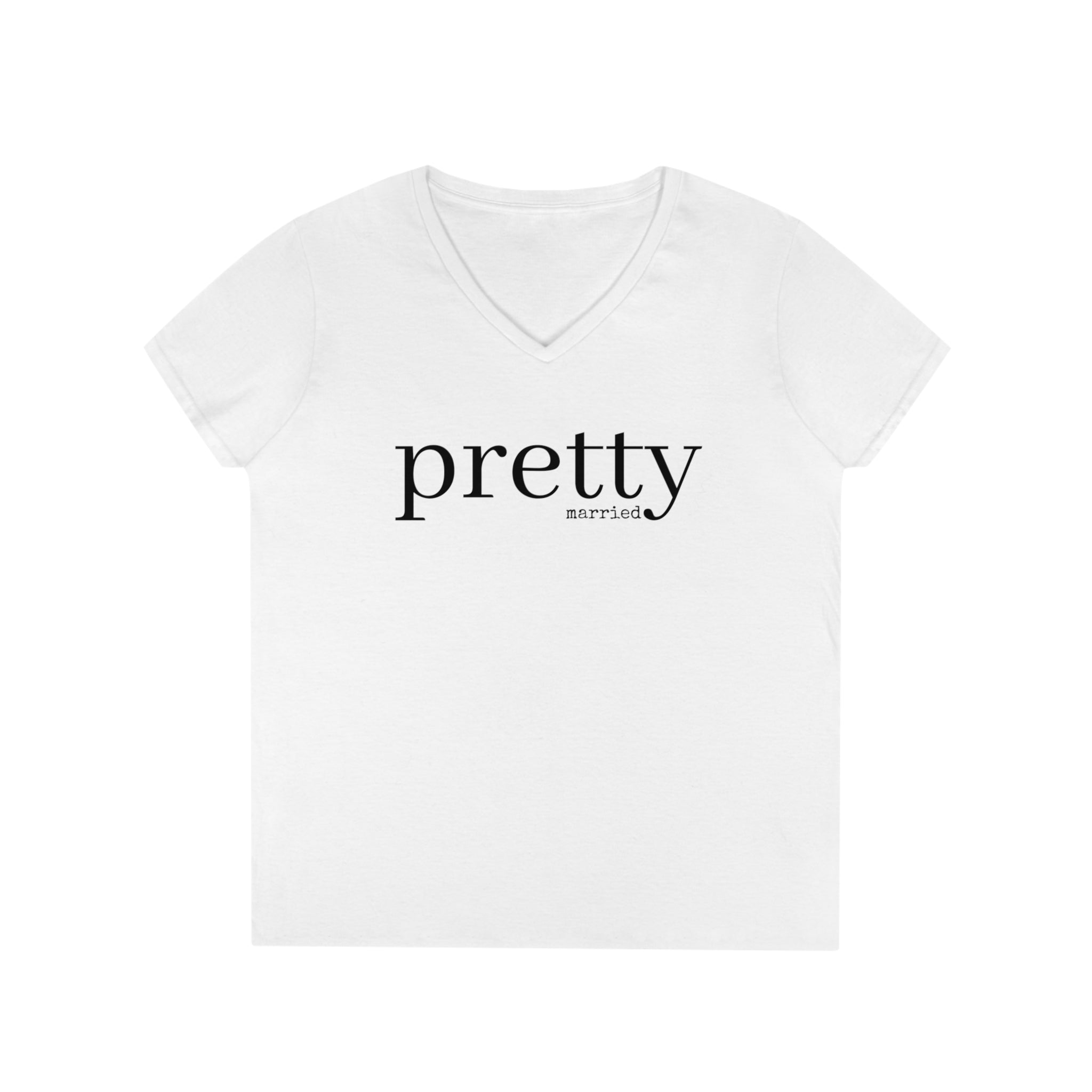  PRETTY married Women's V Neck T-shirt, Cute Graphic Tee V-neck2XLWhite
